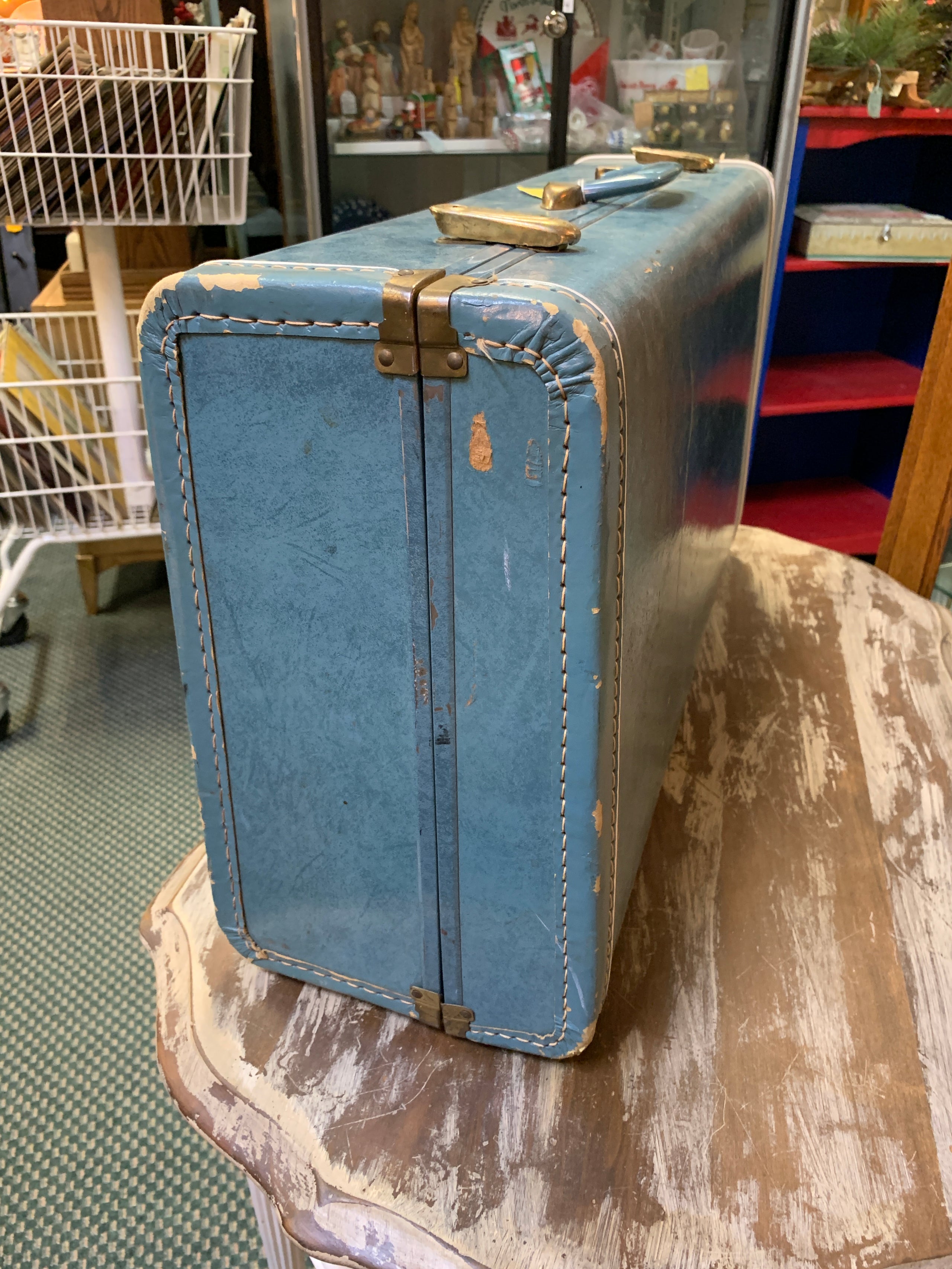 Vintage blue samsonite luggage 2025