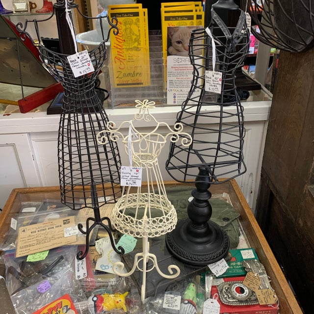 Wire dress cheap form jewelry stand